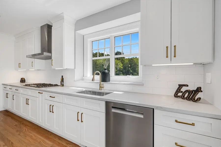 11 Adams Ln #11, Sherborn, MA 01770 - #2