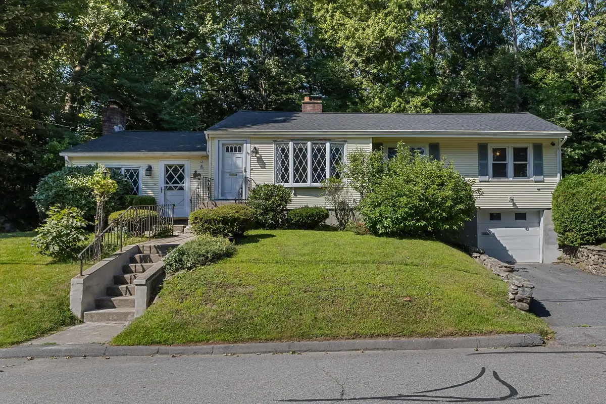 48 Washington St, Shrewsbury, MA 01545 - #1