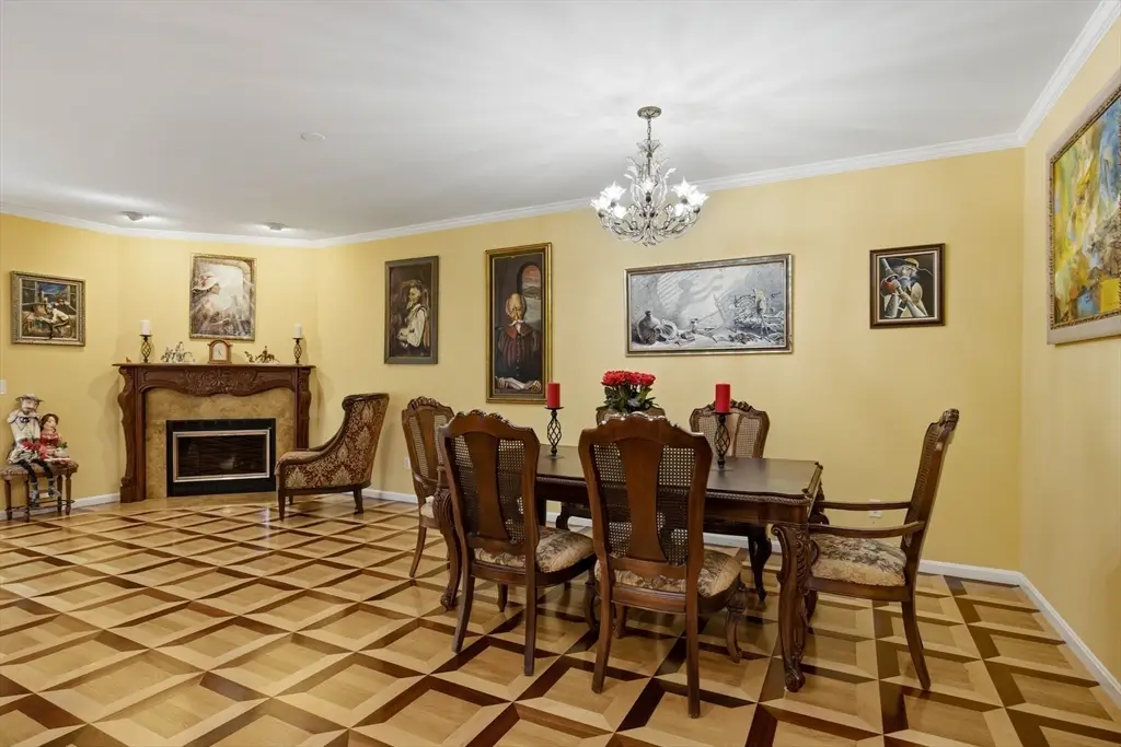 51 Florence St #51, Newton, MA 02467 - #1