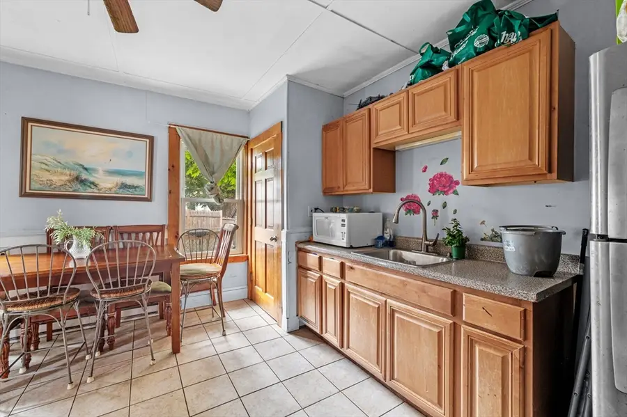 686-A Boston St, Lynn, MA 01905 - #3