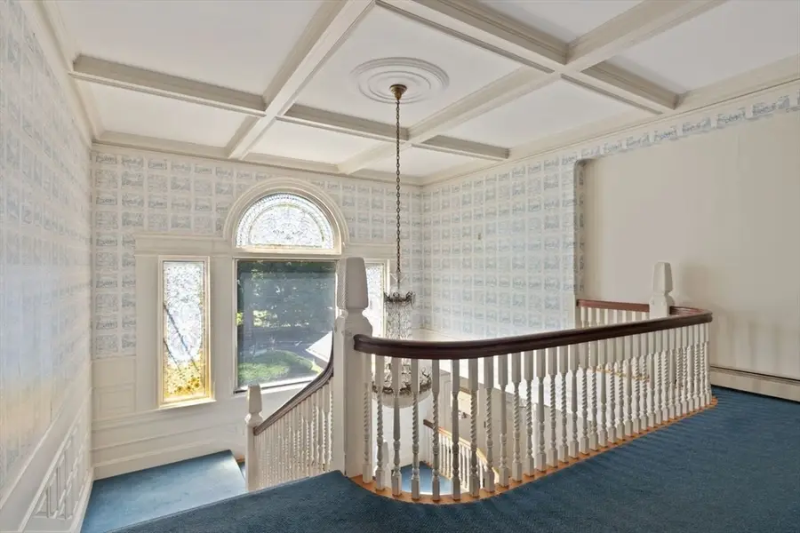 156 Chestnut Ave #6, North Andover, MA 01845 - #3