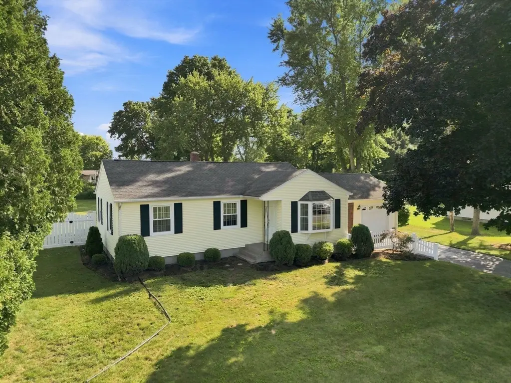 13 Craigwood Ter, Wilbraham, MA 01095 - #1
