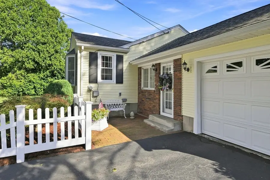 13 Craigwood Ter, Wilbraham, MA 01095 - #2
