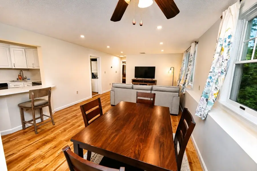 20 Webb Pl #1A, Mansfield, MA 02048 - #3