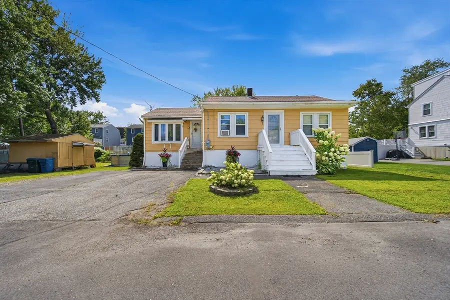 120 Leroy Ave, Lawrence, MA 01841 - #2
