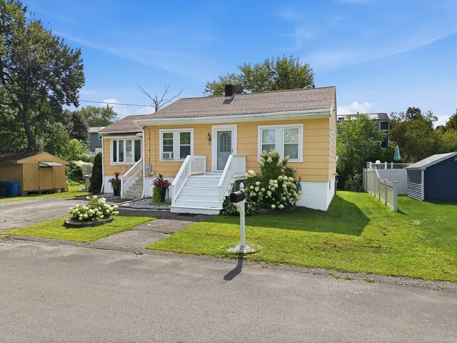 120 Leroy Ave, Lawrence, MA 01841 - #3