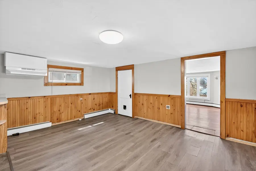 40 Moran St, Gardner, MA 01440 - #3