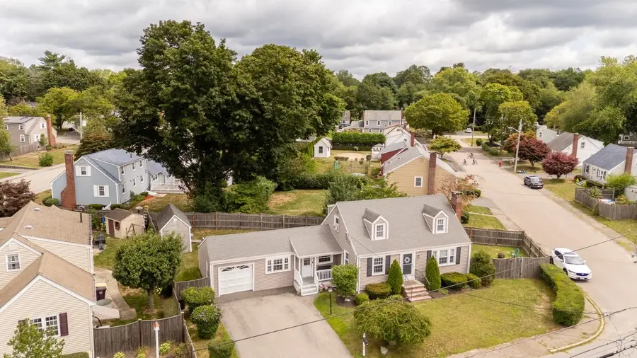 52 Chisholm Rd, Weymouth, MA 02190 - #2