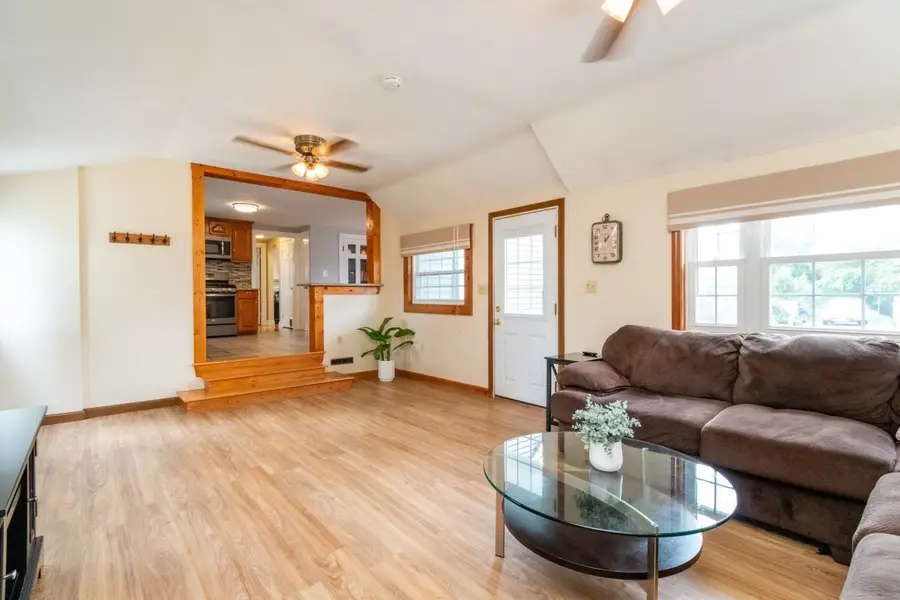 52 Chisholm Rd, Weymouth, MA 02190 - #3