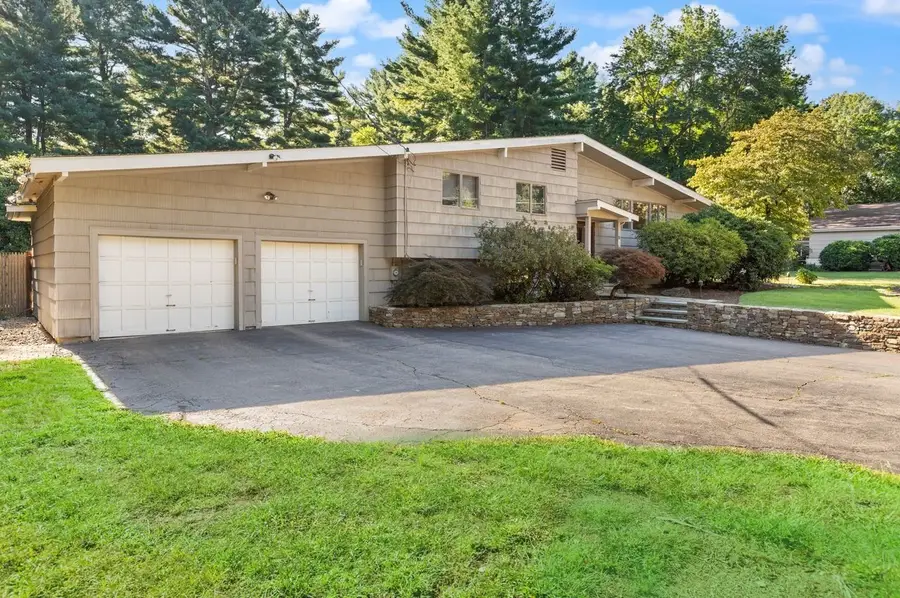 18 Jefferson Ave, Sharon, MA 02067 - #2