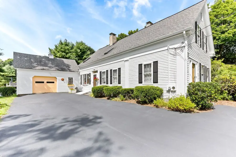 3 Howard St, South Easton, MA 02375 - #2