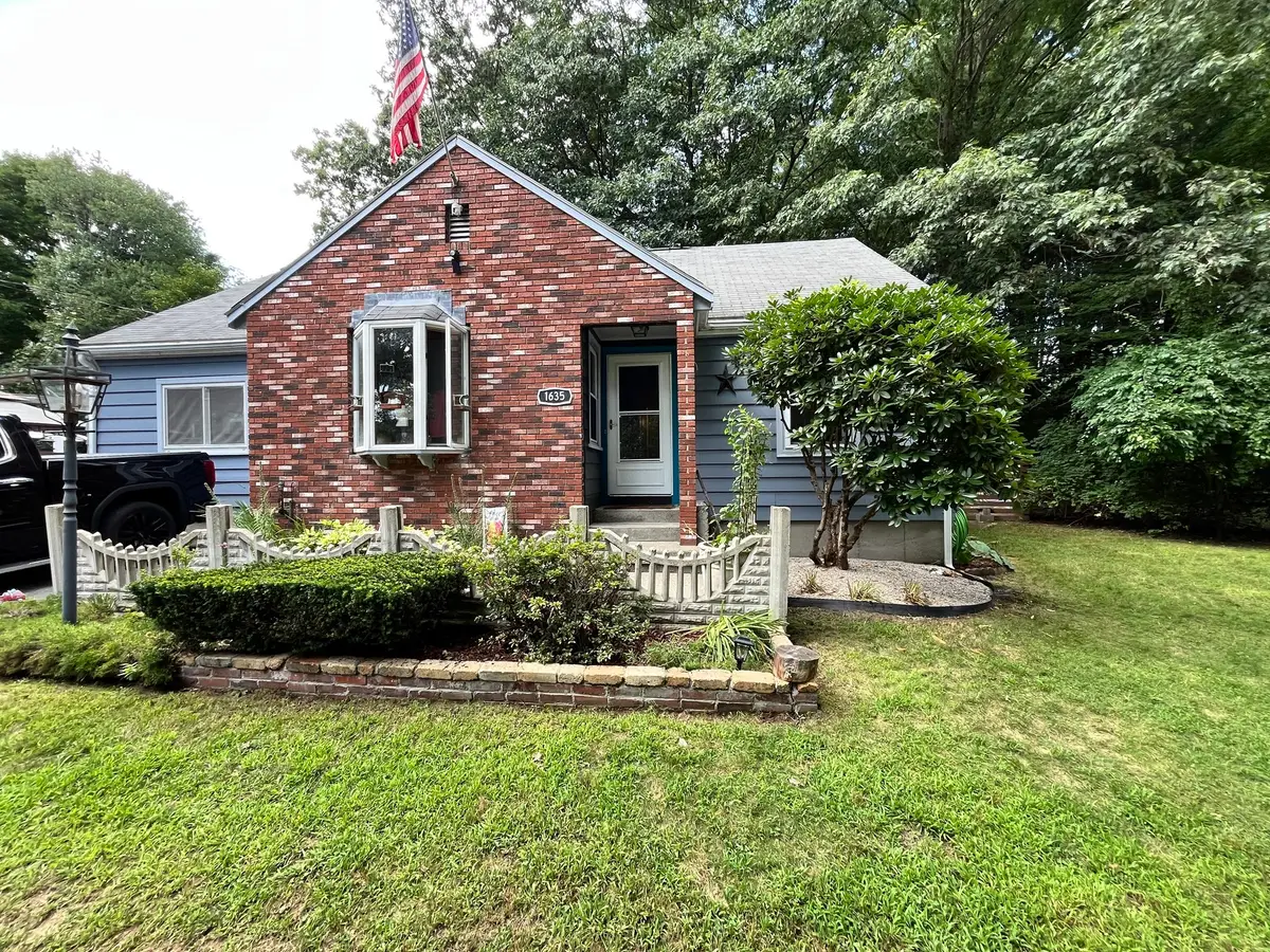 1635 Providence Rd, Northbridge, MA 01534 - #1