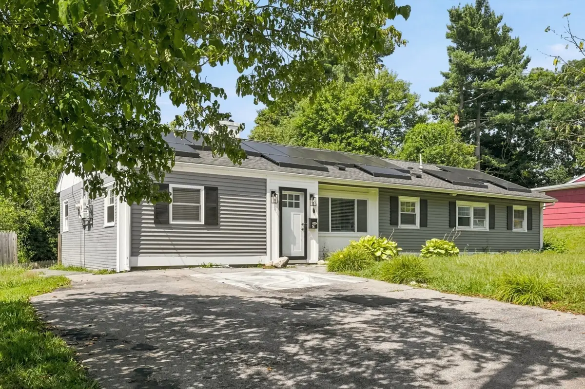 14 Pineview Terrace, Brockton, MA 02302 - #1