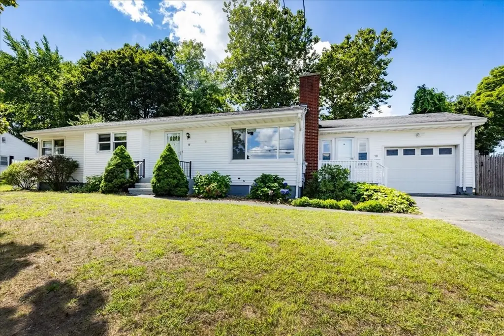 98 Pleasant View St, Methuen, MA 01844 - #1