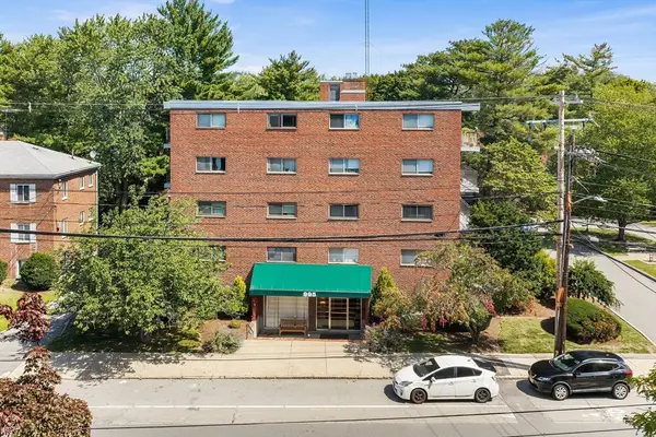 995 Massachusetts Ave #206, Arlington, MA 02476