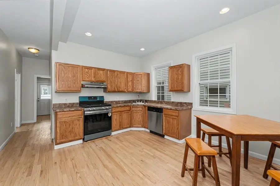 55 4th St #57, Lowell, MA 01850 - #3