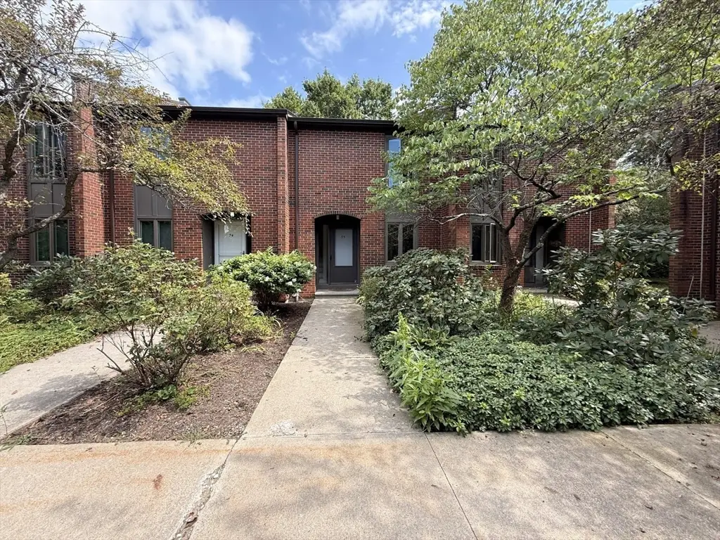 35 Webster Ct #35, Amherst, MA 01002 - #1