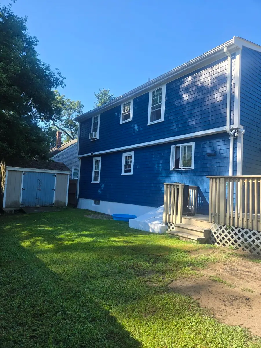 6 Morningside Ave, Acushnet, MA 02743 - #3