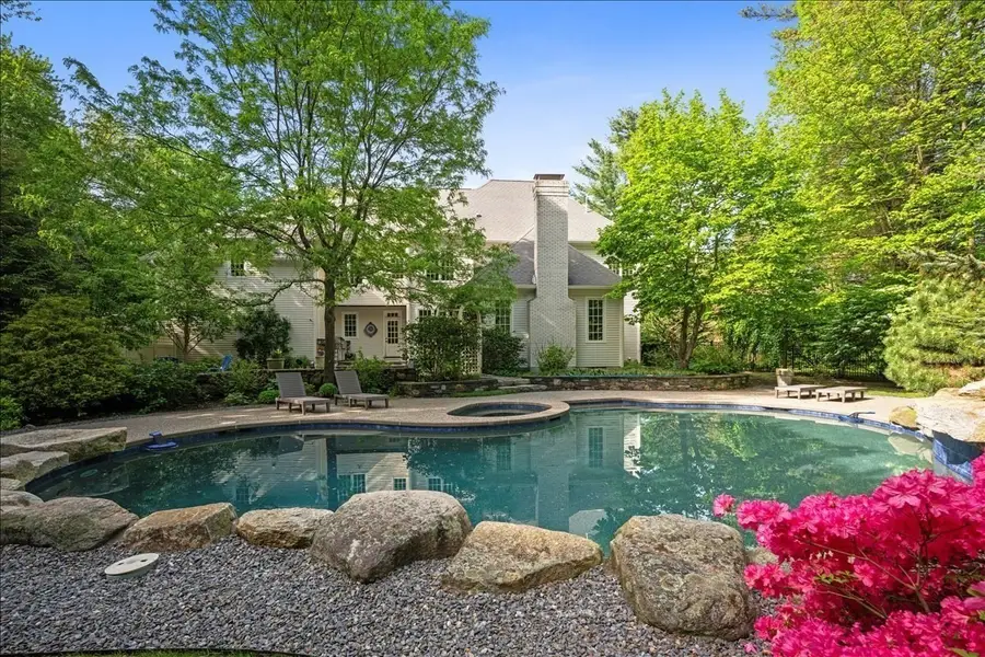 1 Thistle Hill Ln, Westborough, MA 01581 - #2