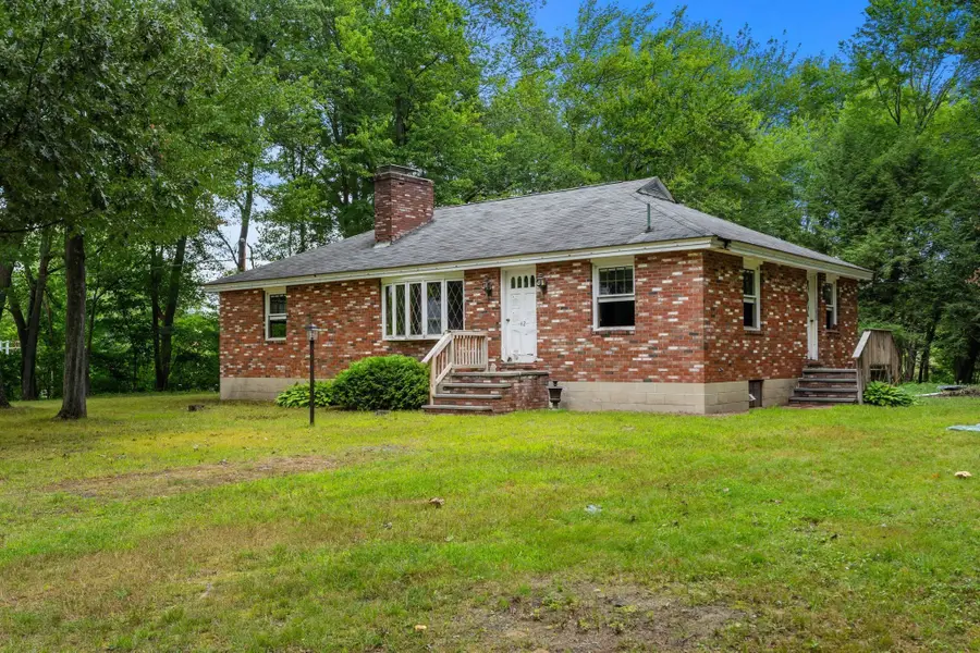 42 Felker St, Tewksbury, MA 01876 - #2