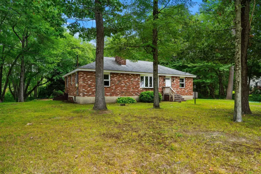42 Felker St, Tewksbury, MA 01876 - #3