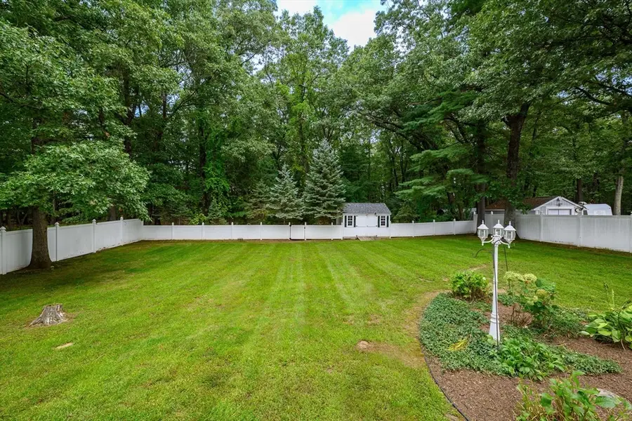317 Paper Mill Rd, Westfield, MA 01085 - #3
