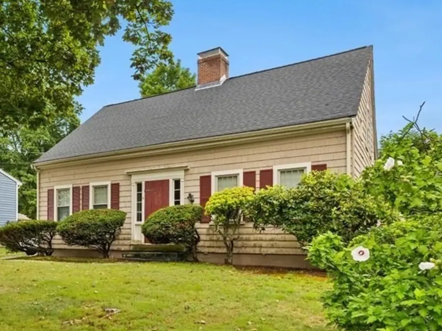 55 Emory St, Brockton, MA 02301 - #3