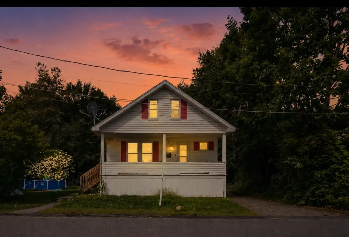 8 Wickman Dr, Gardner, MA 01440 - #1