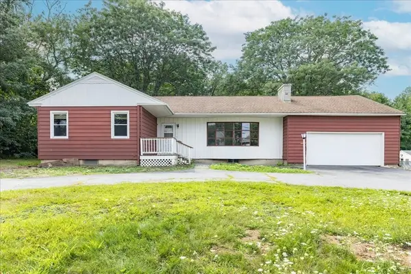 292 Oak St, Methuen, MA 01844