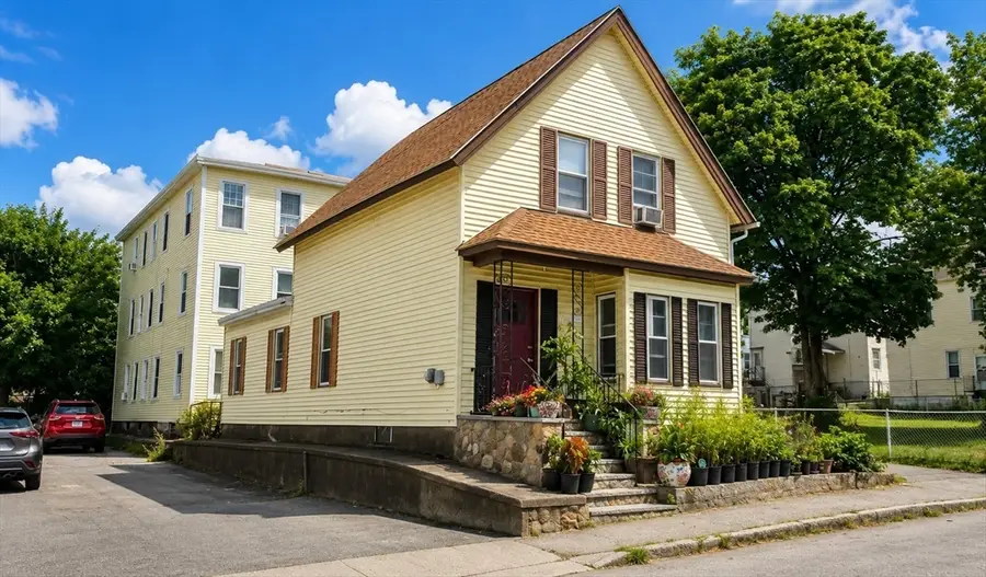 60 Andrews St, Lowell, MA 01852 - #2