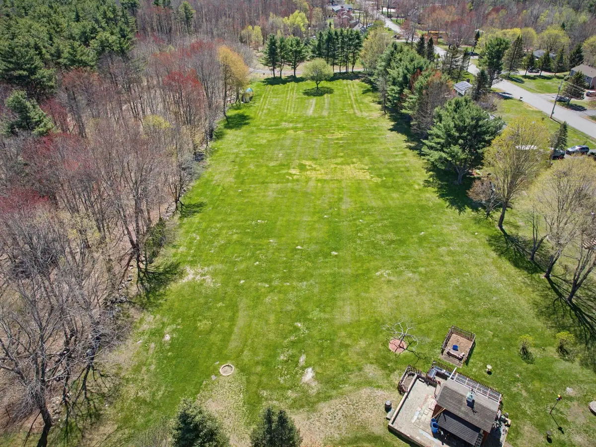 136 Chapel St, Gardner, MA 01440 - #1