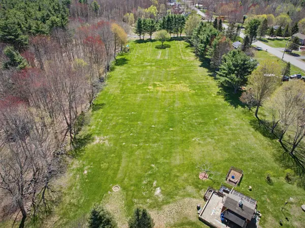 136 Chapel St, Gardner, MA 01440