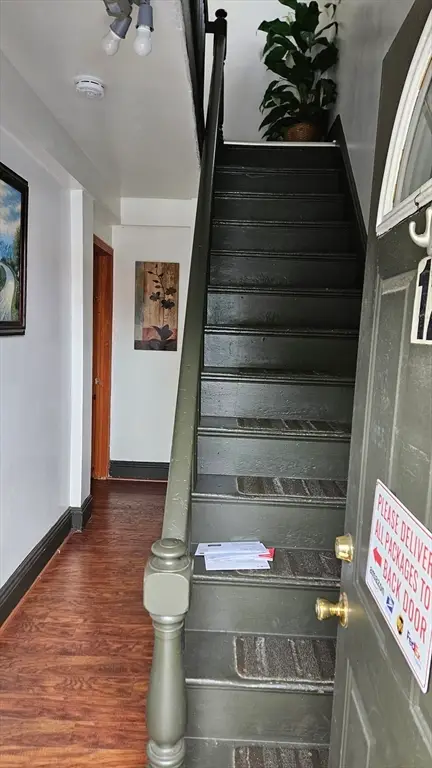 12 Warren St, Lawrence, MA 01841 - #3