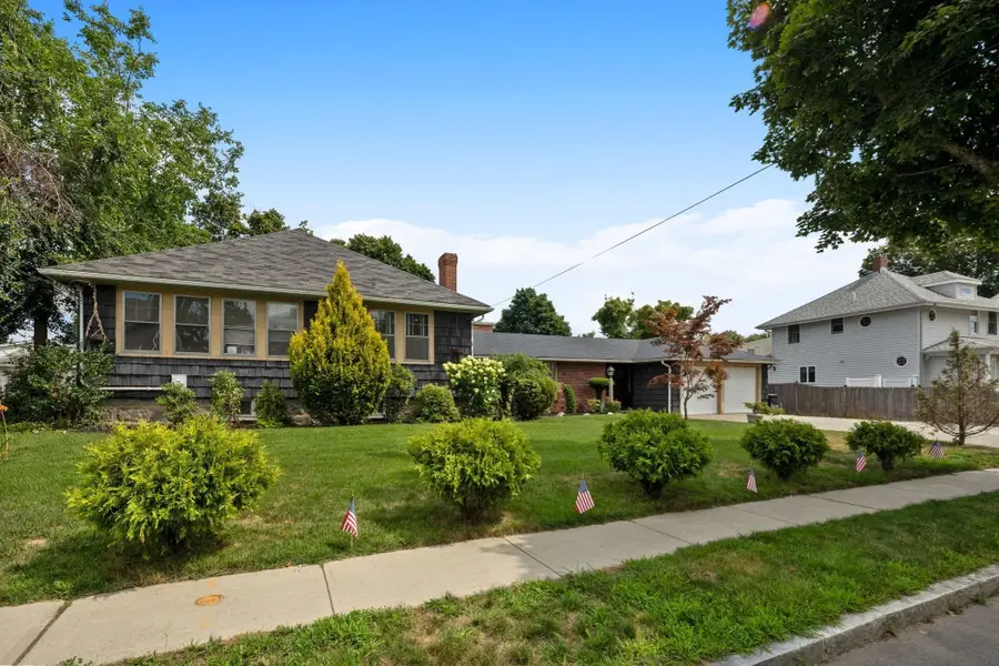 92 Narragansett Rd, Quincy, MA 02169 - #3