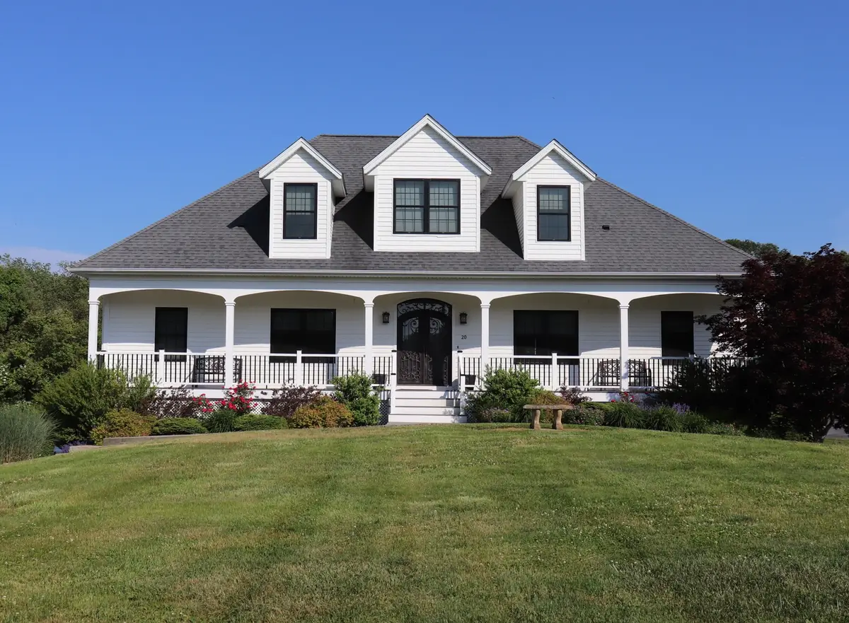 20 Meadowbrook Ln, Westport, MA 02790 - #1