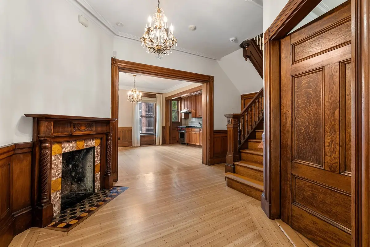 23 Cumberland St, Boston, MA 02115 - #1