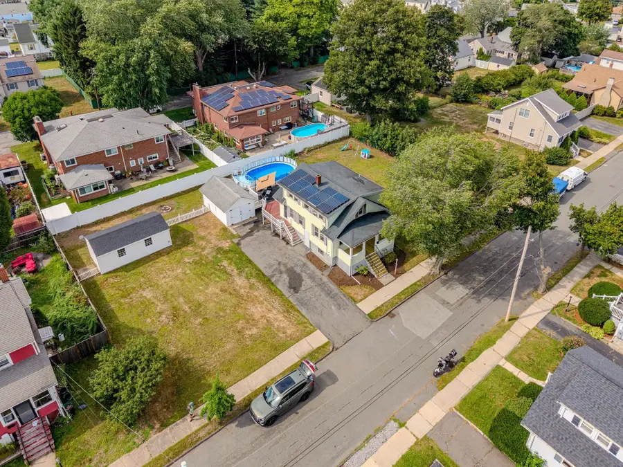 23 Henry St, Saugus, MA 01906 - #2