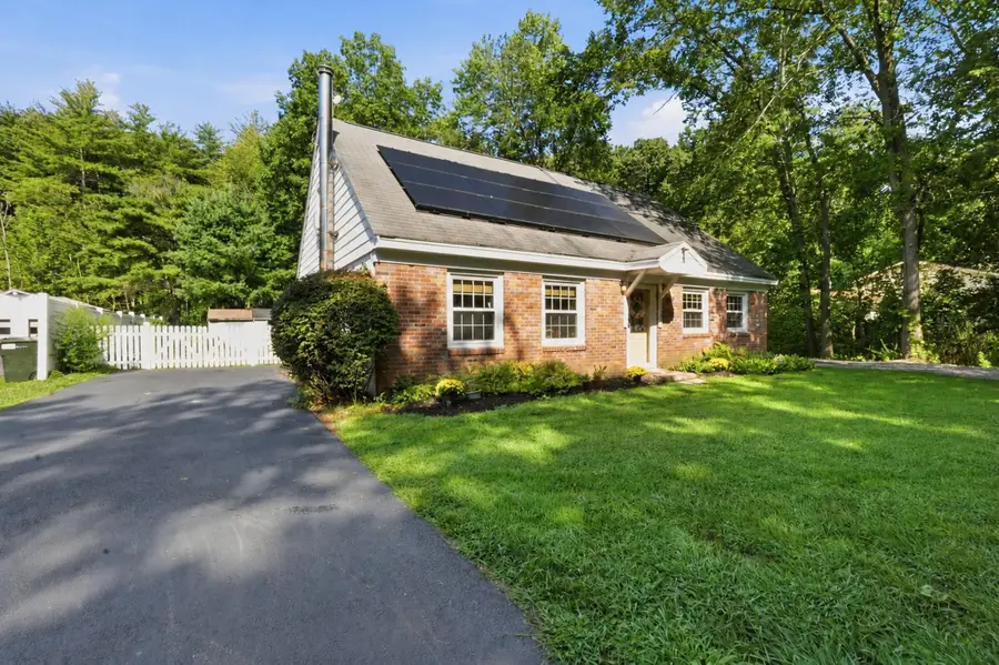 137 Parker Rd, Lancaster, MA 01523 - #3