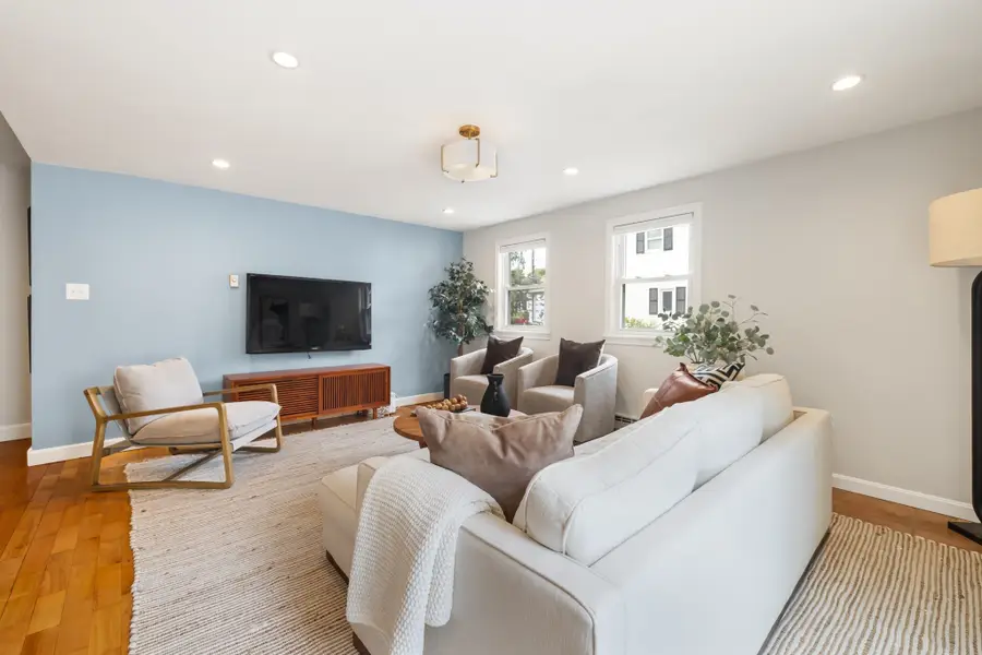 24 Harvard St #A, Natick, MA 01760 - #3