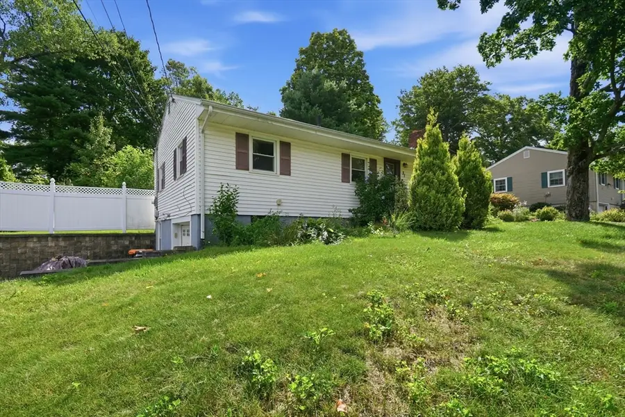 31 Sunset Terrace, Feeding Hills, MA 01030 - #2