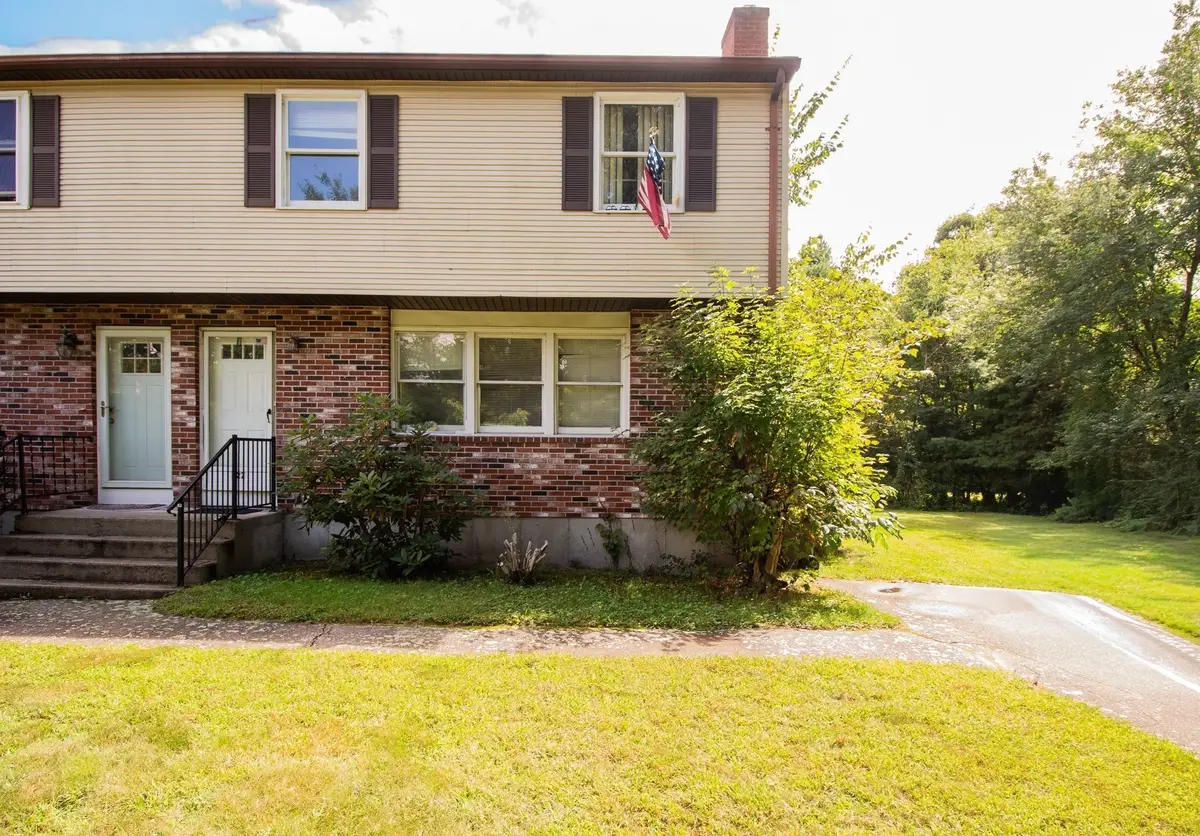 627 Pulaski #right, Bellingham, MA 02019 - #1
