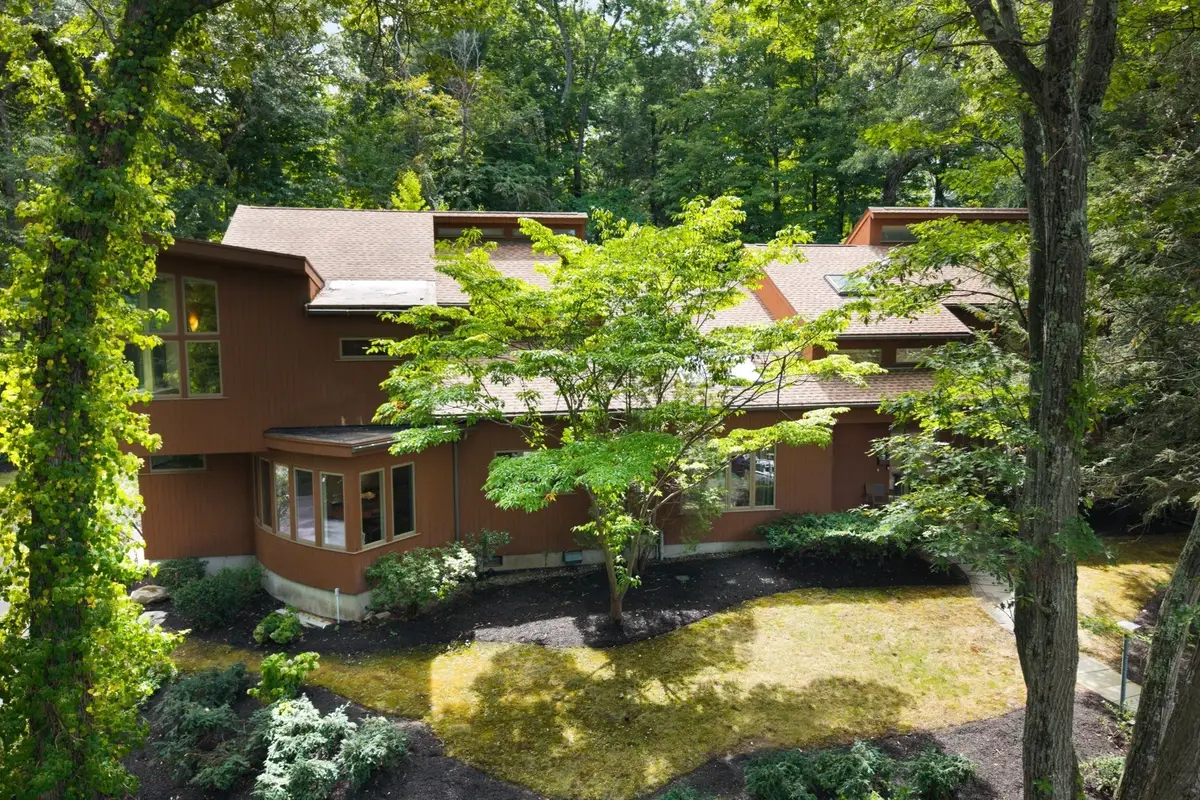 40 Warren Street, Newton, MA 02459 - #1