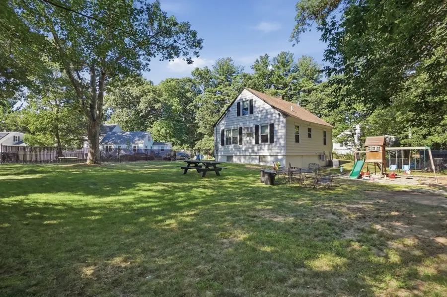15 Miles Rd, Tewksbury, MA 01876 - #2