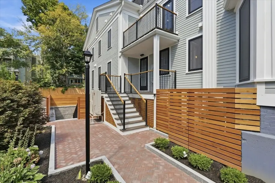 305 Chestnut Ave #5, Boston, MA 02130 - #2
