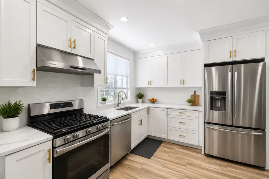 41 Union St #A, Weymouth, MA 02190 - #3