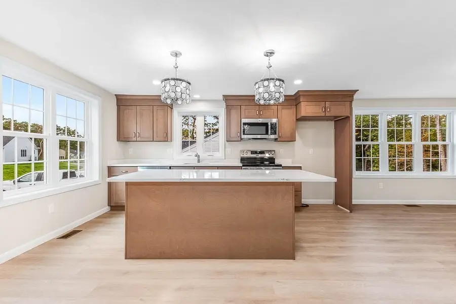 23 Bumblebee Dr., Plymouth, MA 02360 - #3