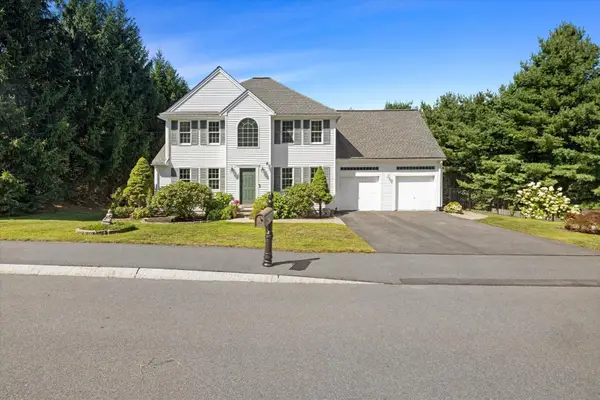 38 Bellows Cir, Marlborough, MA 01752
