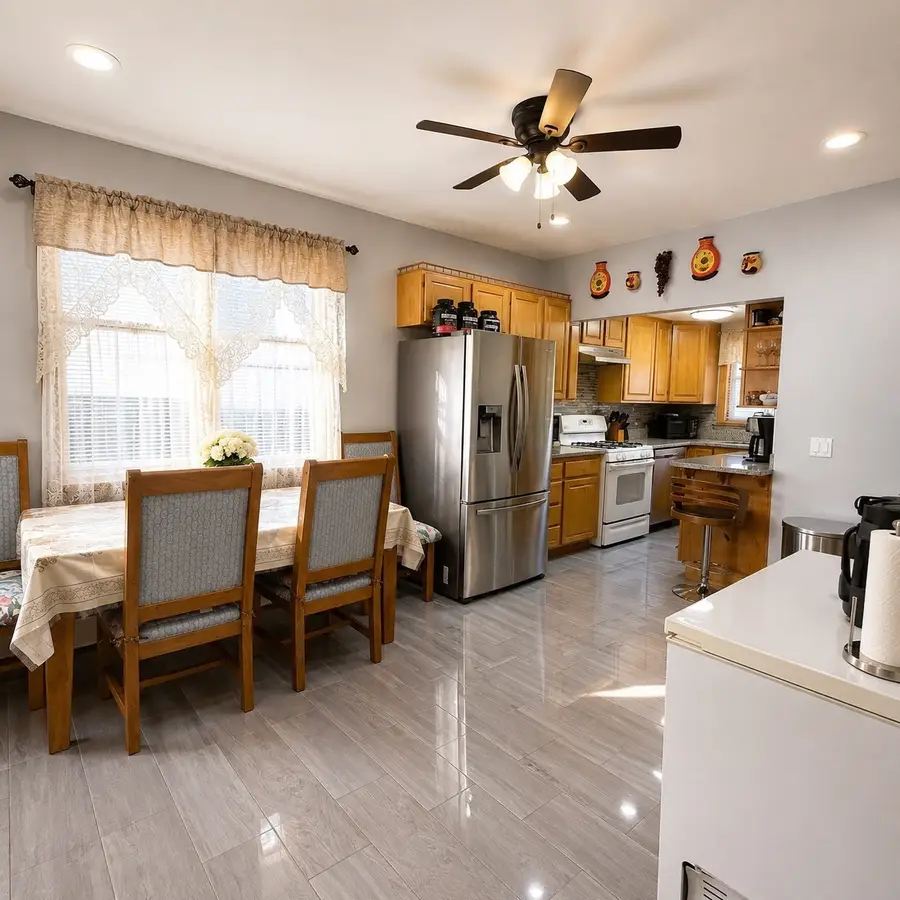 58 Pleasant St, Revere, MA 02151 - #3