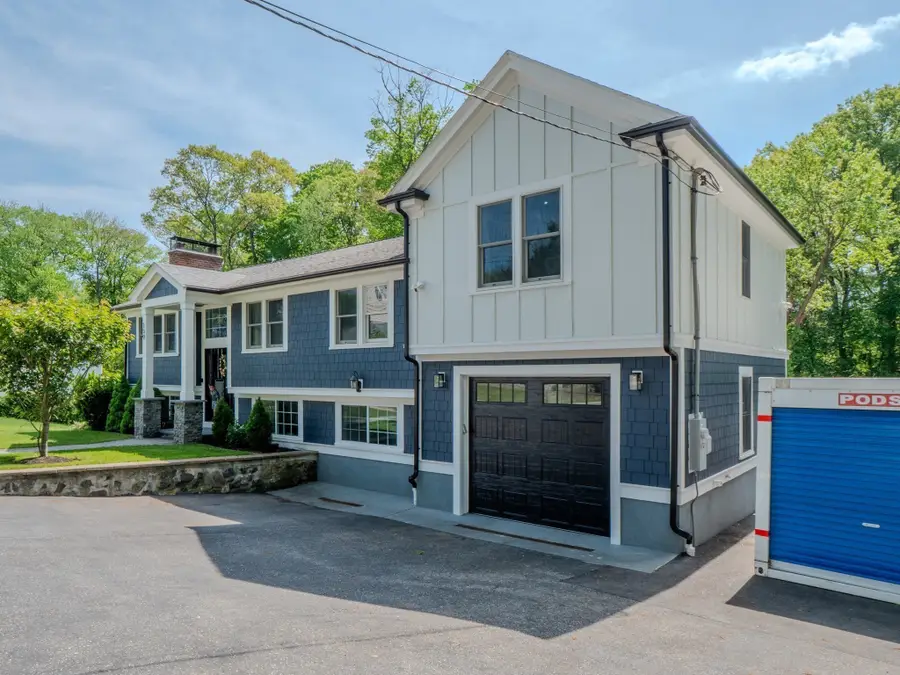 159 Mishawum Rd, Woburn, MA 01801 - #3