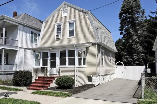 173 Central Ave, New Bedford, MA 02745